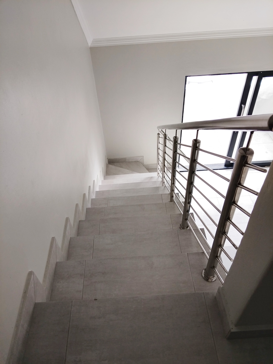 To Let 2 Bedroom Property for Rent in Struisbaai Western Cape